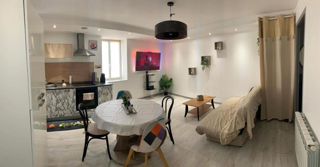 T2 Cosy Matelas 5* / Ecran Plat Qled Macon Exterior photo